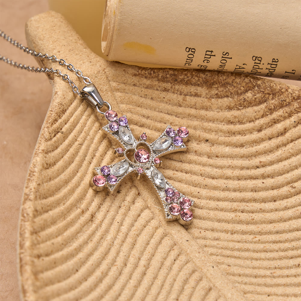 Christianartworkshop Collier croix en zircon rose et violet avec pendentif cœur : un symbole éclatant d’amour et de dévotion - image 5
