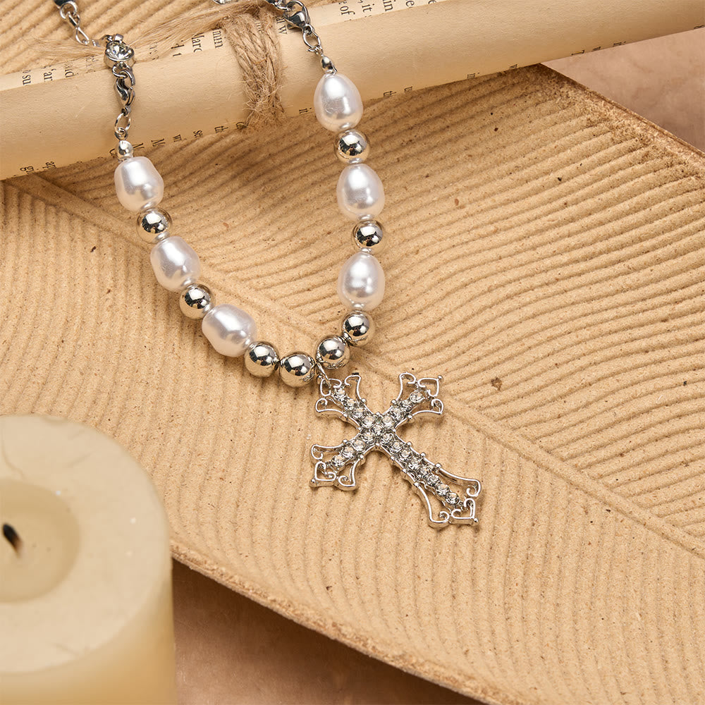 Collier croix gothique en perles baroques et zircon de Christianartworkshop : un symbole de foi et de dévotion romantique - image 3