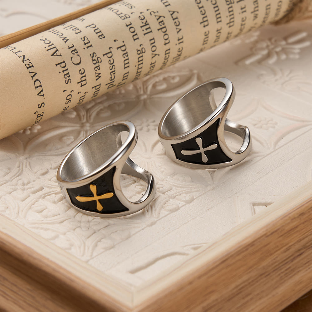 Christianartworkshop Bague décapsuleur en forme de croix classique avec options bicolores et design à anneau ouvert : un emblème intemporel de dévotion - image 1