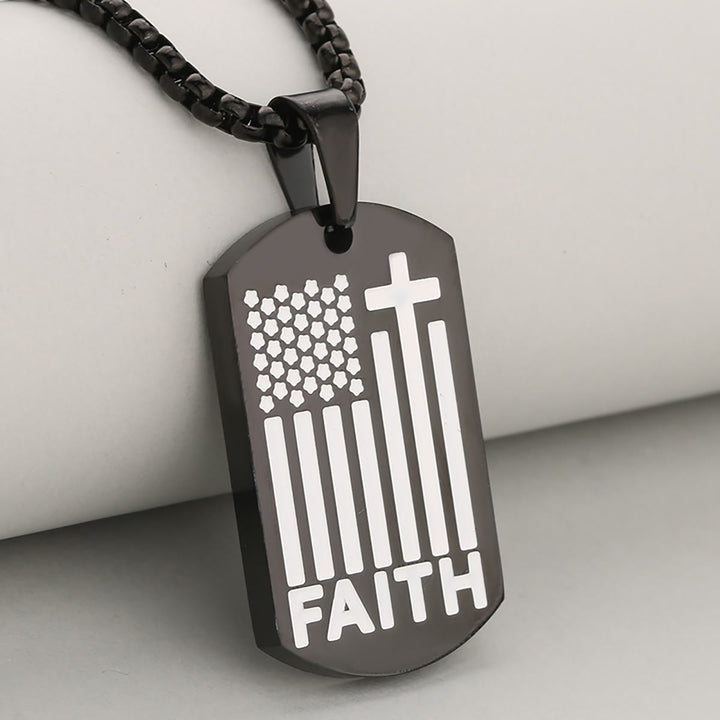 Christianartworkshop Pendentif Croix Patriotique avec Chaîne à maillons : Un rappel de la grâce divine et nationale - Noir et blanc - image 4