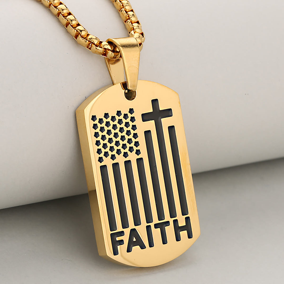 Christianartworkshop Pendentif Croix Patriotique avec Chaîne à maillons : Un rappel de la grâce divine et nationale - Doré et noir - image 0