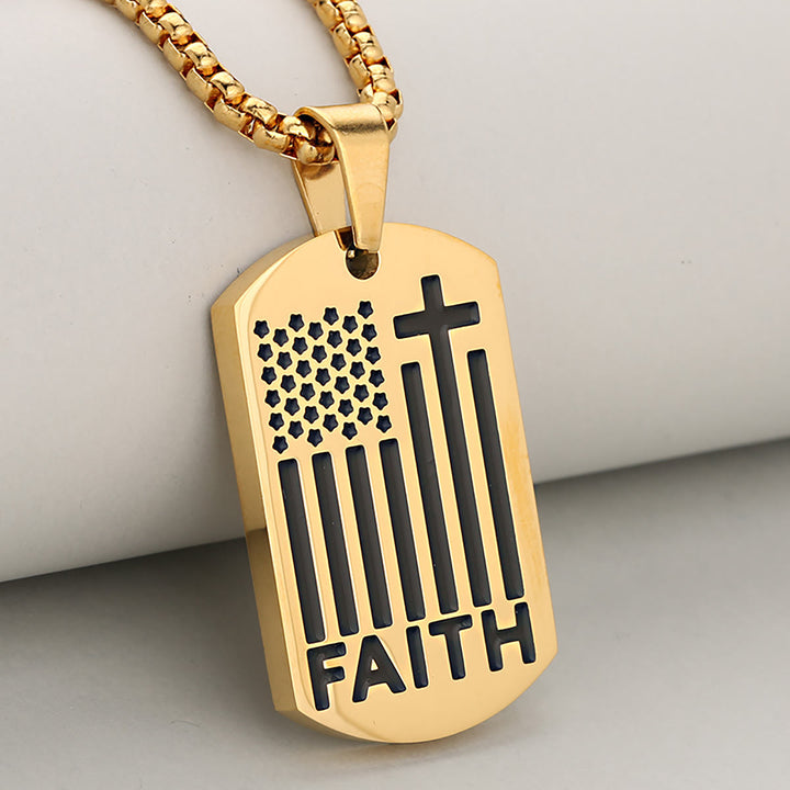 Christianartworkshop Pendentif Croix Patriotique avec Chaîne à maillons : Un rappel de la grâce divine et nationale - Doré et noir - image 0