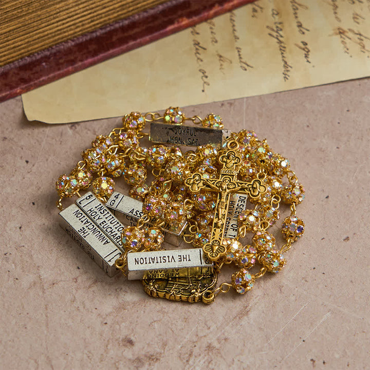 Christianartworkshop Chapelet à six tablettes en strass dorés avec Notre-Dame de Fatima - Notre-Dame et le Crucifix - image 0