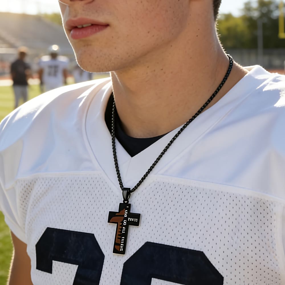 Christianartworkshop Collier croix de football intemporel avec gravure biblique et options noir et argent - image 1
