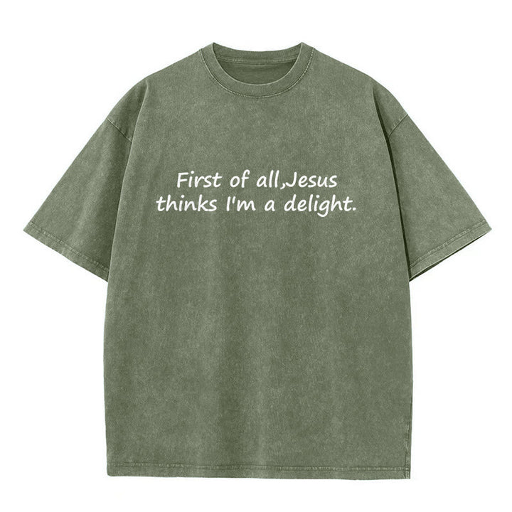 Christianartworkshop T-shirt unisexe délavé avec citation religieuse : « Avant tout, Jésus me trouve charmant » - Vert armée - 5XL - image 1