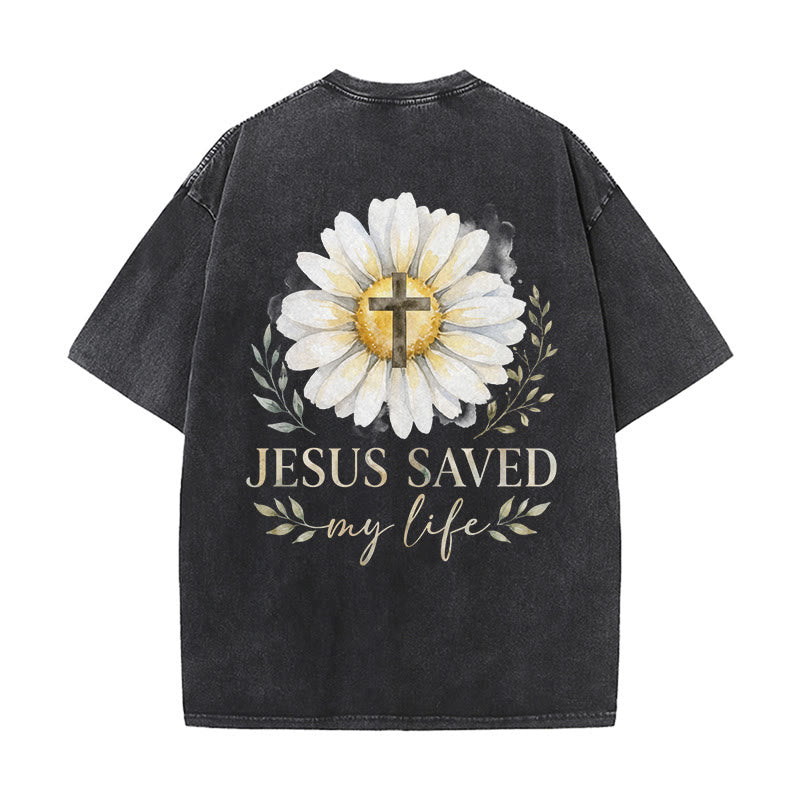 Christianartworkshop T-shirt délavé avec imprimé aquarelle marguerite et croix (recto et verso) « Jésus m'a sauvé la vie » - image 1