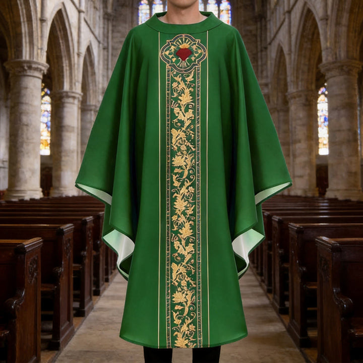 Chasuble Christianartworkshop ornée d'un blason du Sacré-Cœur et d'un motif floral. - Vert - Taille unique convenant à la plupart des morphologies - image 0