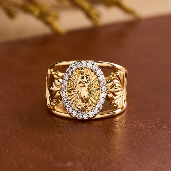 Christianartworkshop Bague Vierge de Guadalupe finement ouvragée avec halo de zircon : un symbole de grâce céleste - Notre-Dame (Convient aux pointures américaines 7 à 9) - image 0