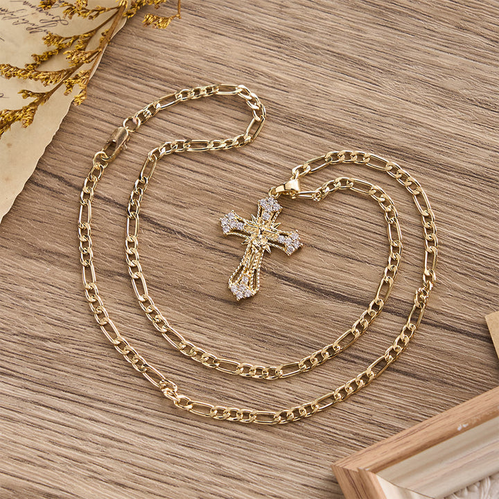 Christianartworkshop Collier pendentif crucifix en zircon orné avec chaîne Figaro : un symbole de dévotion sacrée - image 3