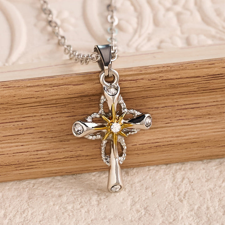 Christianartworkshop Collier délicat en forme de croix avec centre en forme d'étoile et chaîne fine : un symbole quotidien d'espoir et de direction. - Croix - image 0