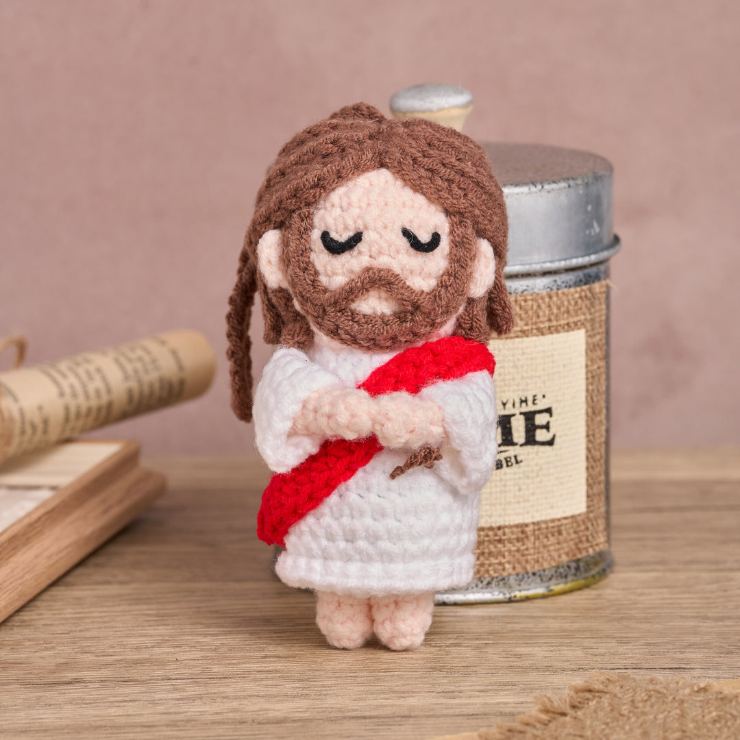 Christianartworkshop Pednant de voiture Jésus Amigurumi au crochet fait à la main : un symbole de confort divin - image 3