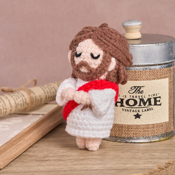 Christianartworkshop Pednant de voiture Jésus Amigurumi au crochet fait à la main : un symbole de confort divin - image 6