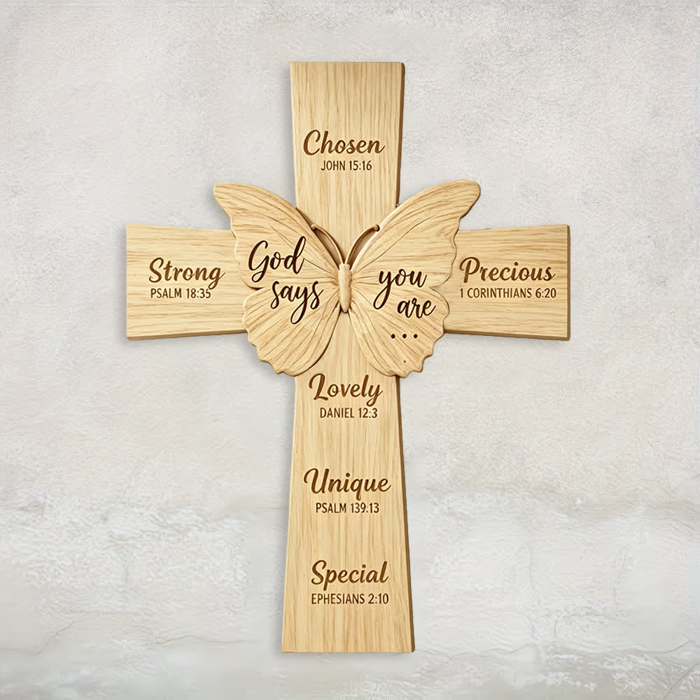 Christianartworkshop Décoration murale rustique en bois à caractère religieux avec l'inscription « Dieu dit que tu es » et un papillon - 14,96″19,69″0,20″ / 38*50*0,5 cm - image 0