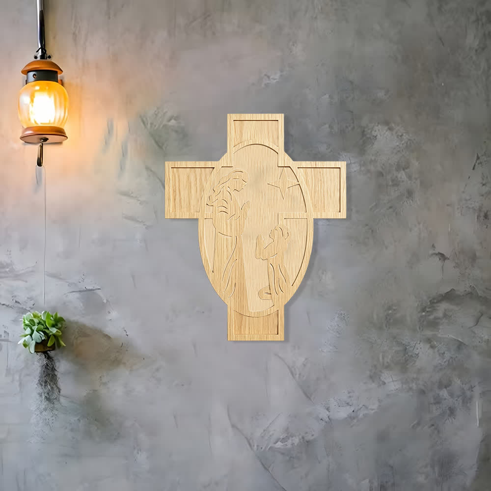 Christianartworkshop Croix en bois représentant une crèche : un rappel de l’amour de Dieu - image 2