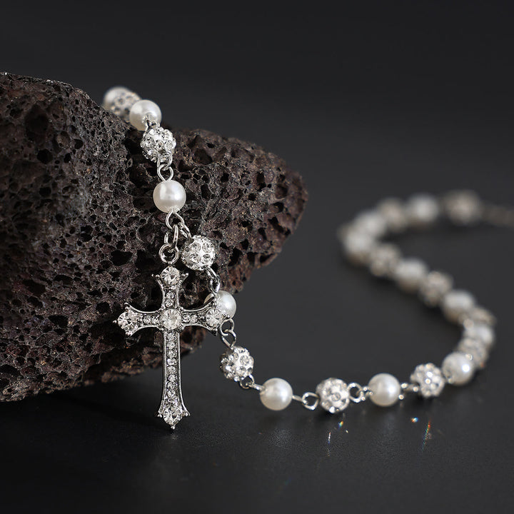 Christianartworkshop Collier croix en perles alternant perles et cristaux pavés : un symbole de dévotion sacrée - Croix - image 0