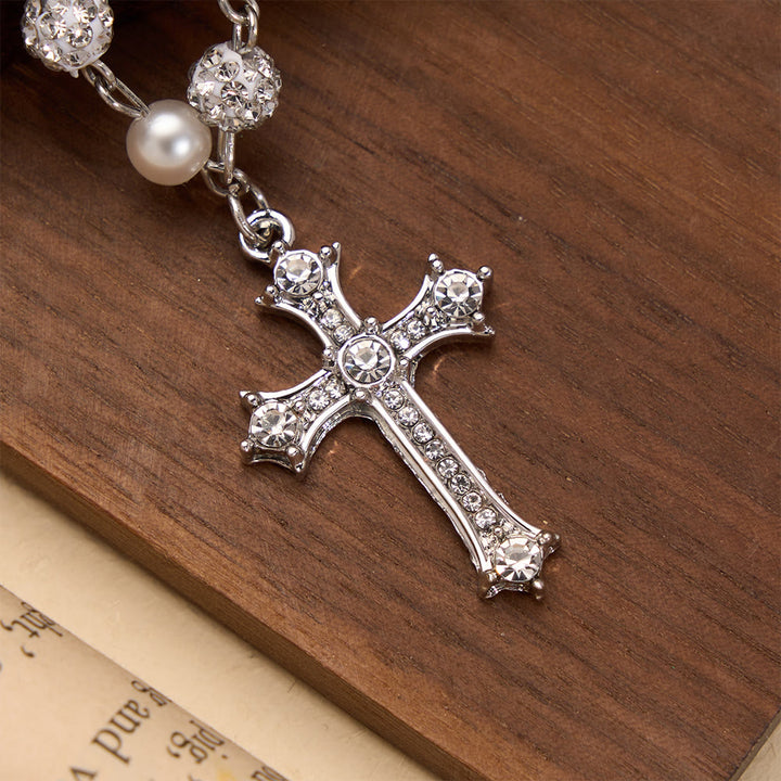 Christianartworkshop Collier croix en perles alternant perles et cristaux pavés : un symbole de dévotion sacrée - image 3