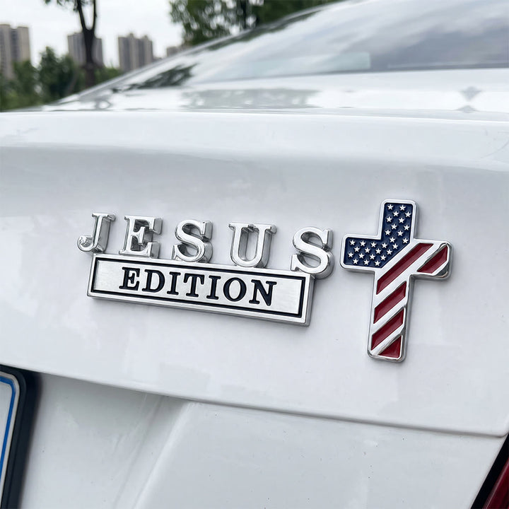 Christianartworkshop Insigne de voiture en métal 3D « Jésus » avec croix à motif drapeau américain : un symbole de foi et d'honneur national - Croix du drapeau américain - Jésus argenté et noir - image 2