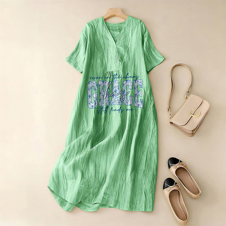 Christianartworkshop Robe midi ample à carreaux, col en V, style classique « His Grace Still Finds Me » - image 13