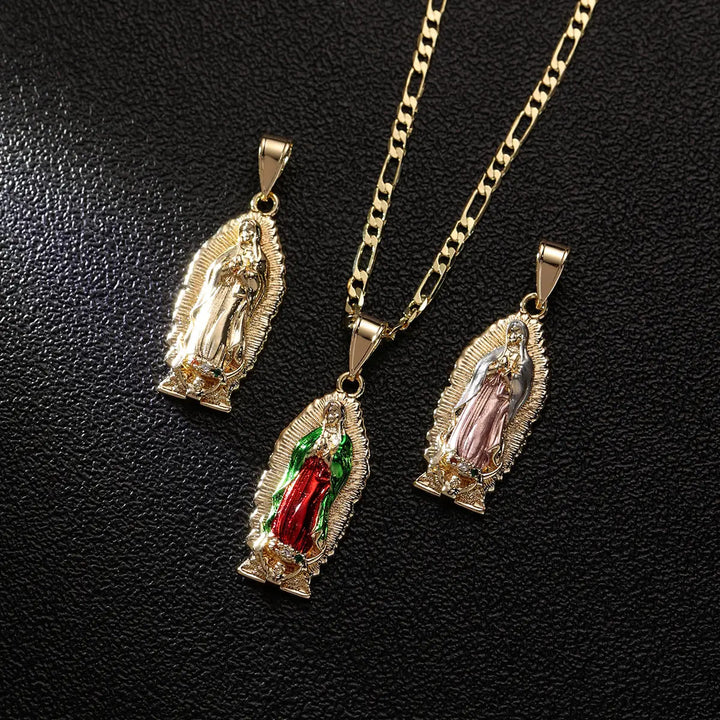 Christianartworkshop Pendentif Vierge de Guadalupe en émail à bordure soleil élégante, chaîne Figaro épaisse - image 3