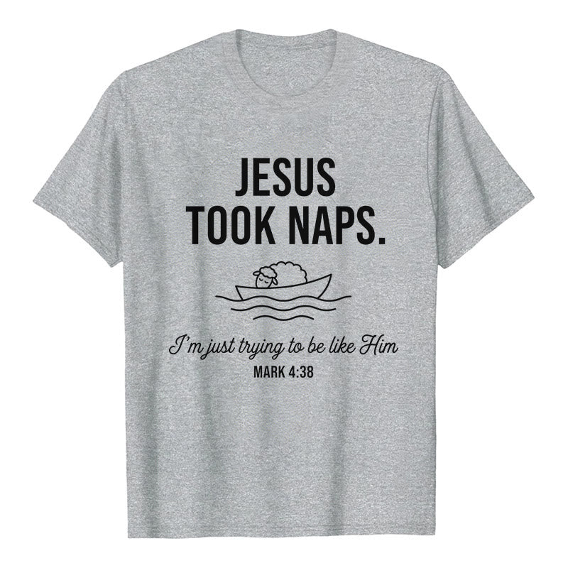 Christianartworkshop T-shirt premium à manches courtes avec citation humoristique sur la foi, agneau endormi sur un bateau et graphisme minimaliste - Gris - 2XL - image 0