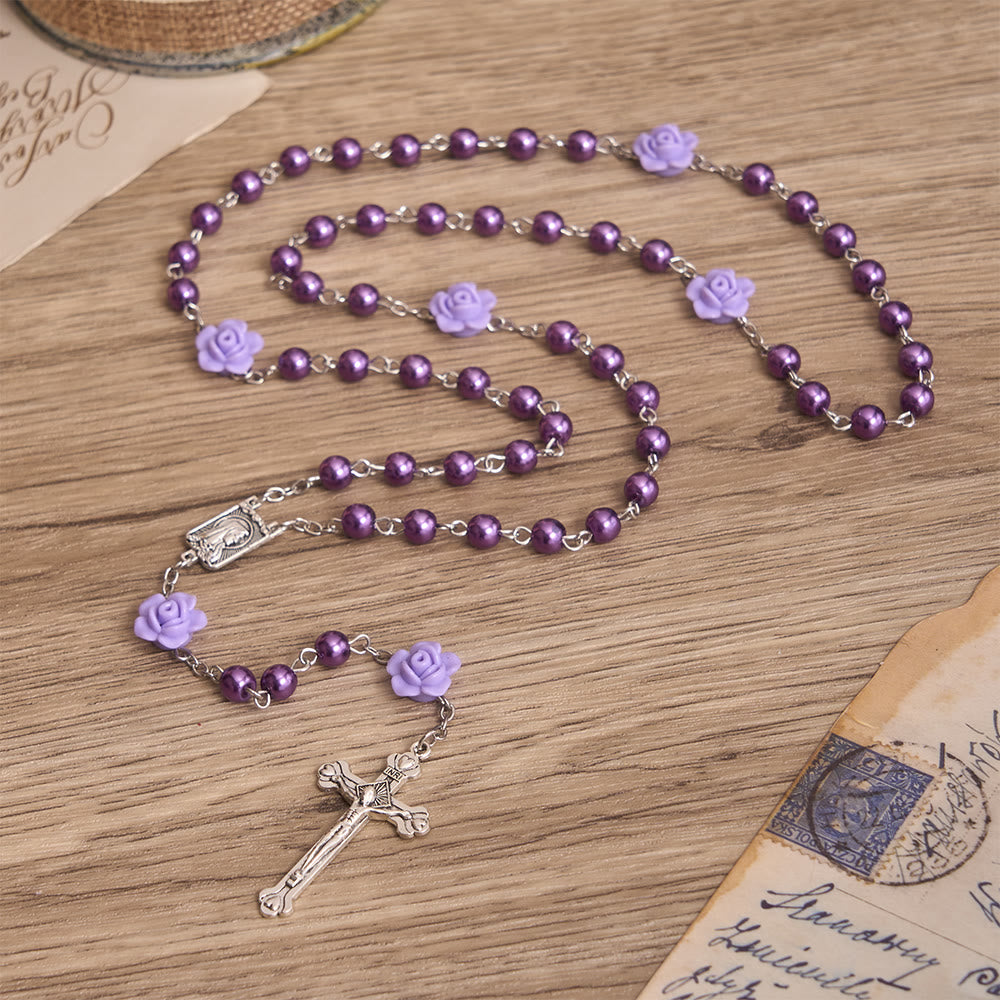 Christianartworkshop Chapelet à perles rondes lisses de style perle avec ornement de rose et breloque centrale vintage de la Vierge Marie - image 1