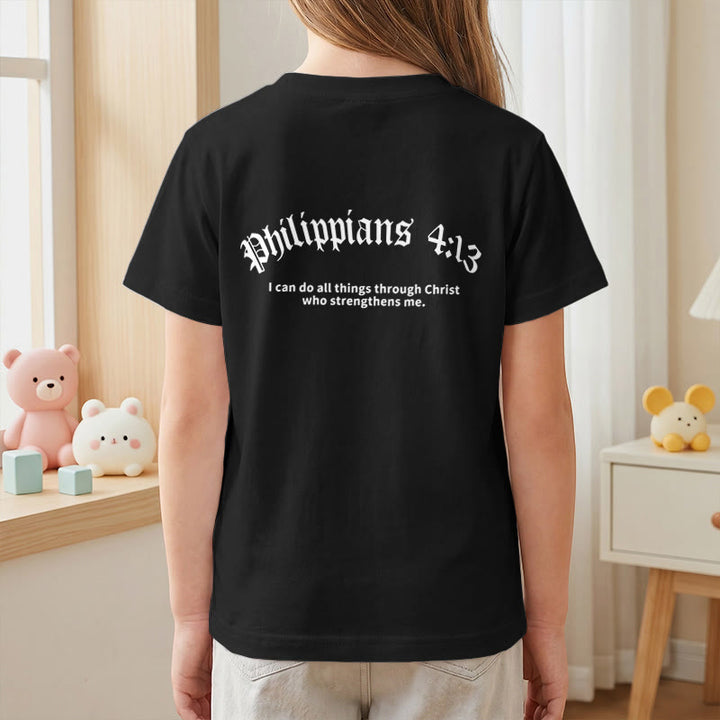 Christianartworkshop Philippiens 4:13 T-shirt enfant à manches courtes avec croix sur le devant et au dos, police gothique - image 44