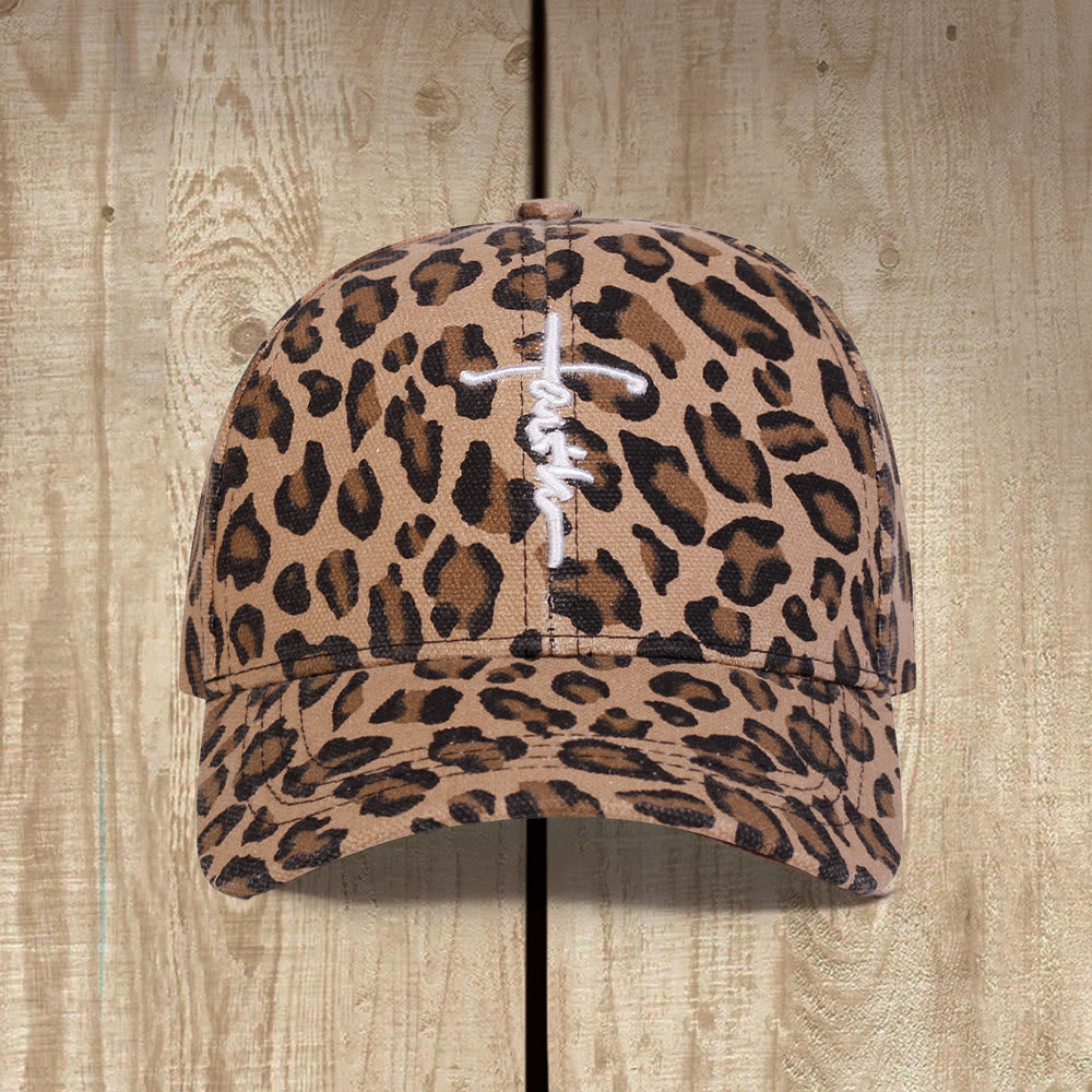 Christianartworkshop Casquette de baseball unisexe délavée avec broderie croix cursive Faith et imprimé léopard - image 0