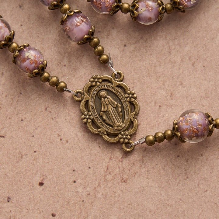 Christianartworkshop Chapelet catholique à perles lavande scintillantes avec médaille de Notre-Dame et crucifix - image 8