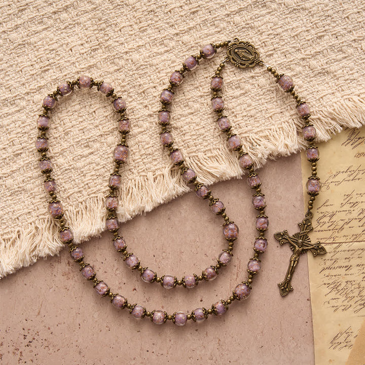 Christianartworkshop Chapelet catholique à perles lavande scintillantes avec médaille de Notre-Dame et crucifix - image 5