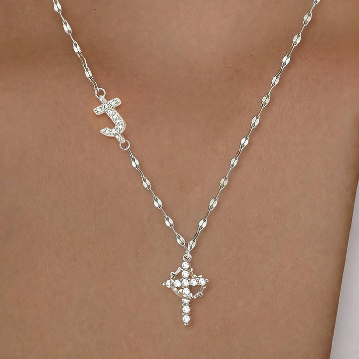 Collier croix couronne personnalisée avec initiale AZ, tons or et argent, de Christianartworkshop : bijou pendentif monogramme sacré personnalisé - J - Argent - image 39