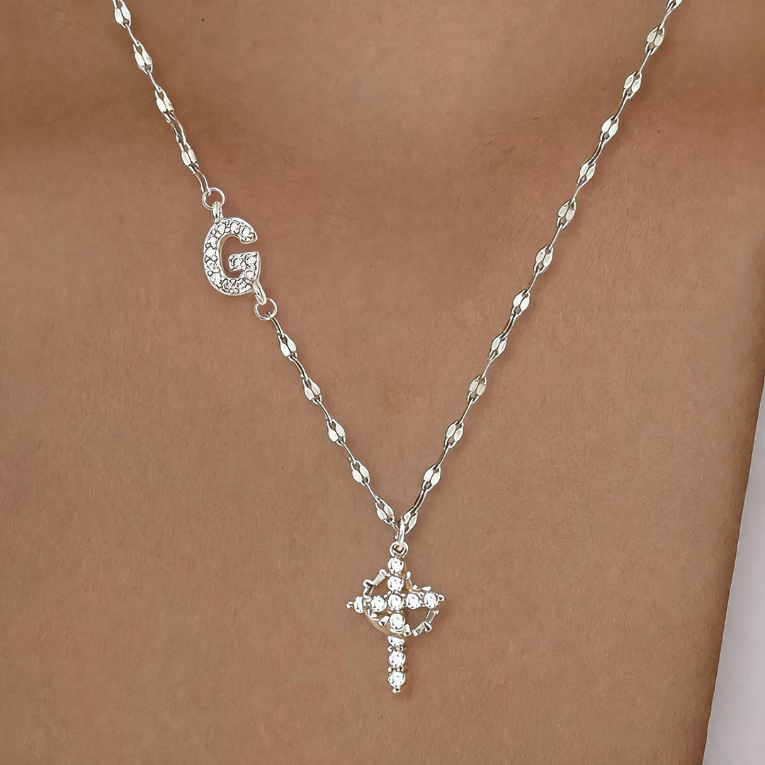 Collier croix couronne personnalisée avec initiale AZ, tons or et argent, de Christianartworkshop : bijou pendentif monogramme sacré personnalisé - G - Argent - image 36