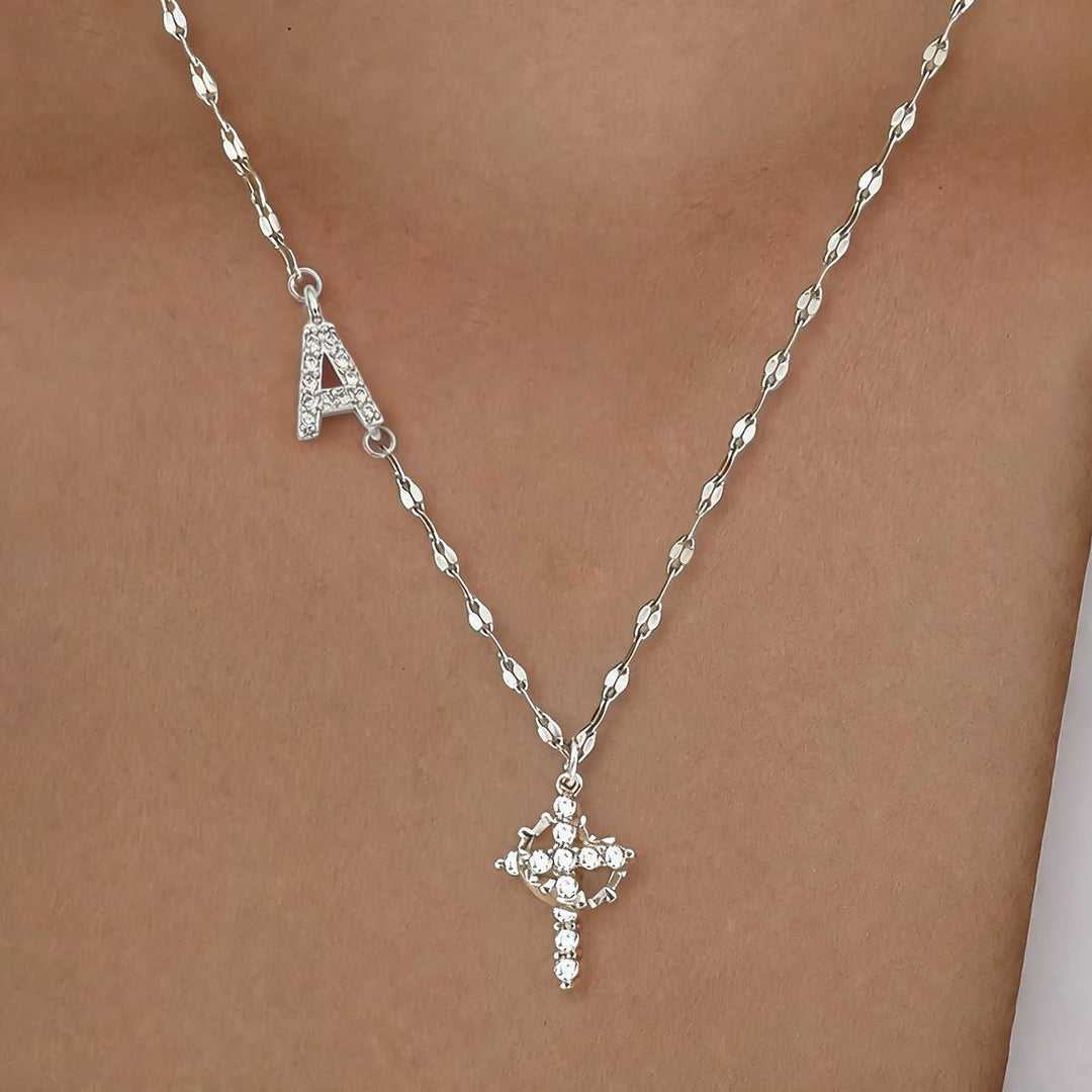 Collier croix couronne personnalisée avec initiale AZ, tons or et argent, de Christianartworkshop : bijou pendentif monogramme sacré personnalisé - UN - Argent - image 29