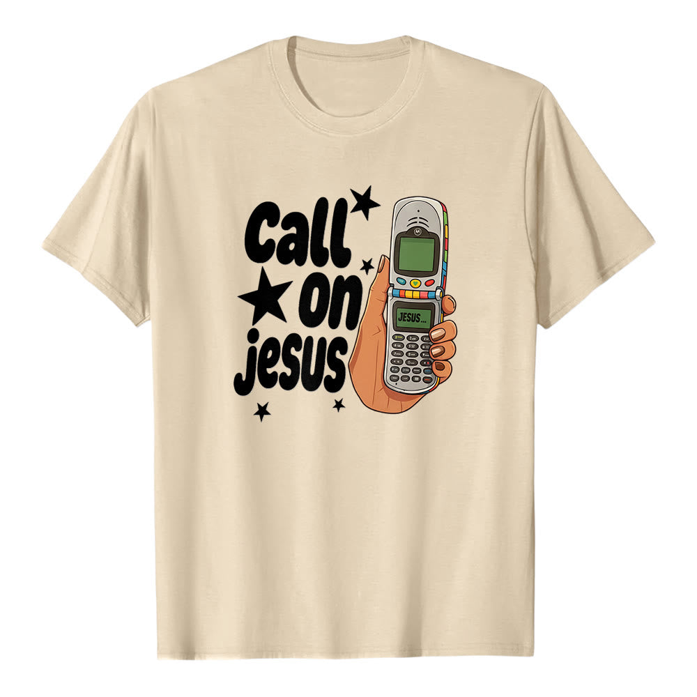T-shirt premium à manches courtes Christianartworkshop « Appelez Jésus » motif téléphone à clapet rétro - Beige - 2XL - image 4