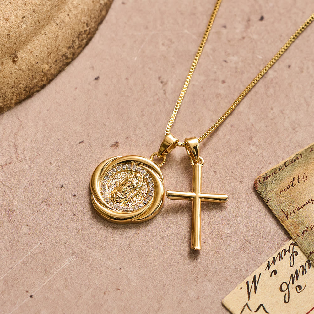 Christianartworkshop Collier à double pendentif avec médaillon Notre-Dame entouré de zircon et breloque croix polie - Notre-Dame et la Croix - image 0