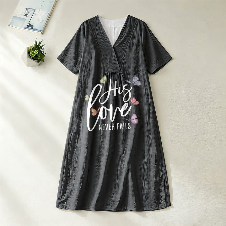 Robe midi à manches courtes et col en V à imprimé papillon « Son amour ne faillit jamais » de Christianartworkshop - Noir - 4XL - image 0