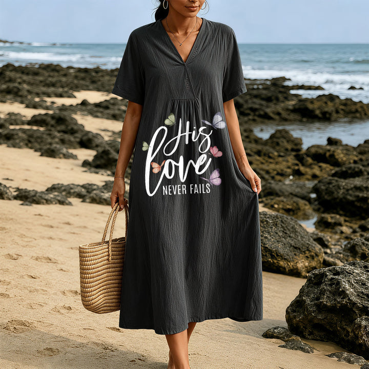 Robe midi à manches courtes et col en V à imprimé papillon « Son amour ne faillit jamais » de Christianartworkshop - image 1