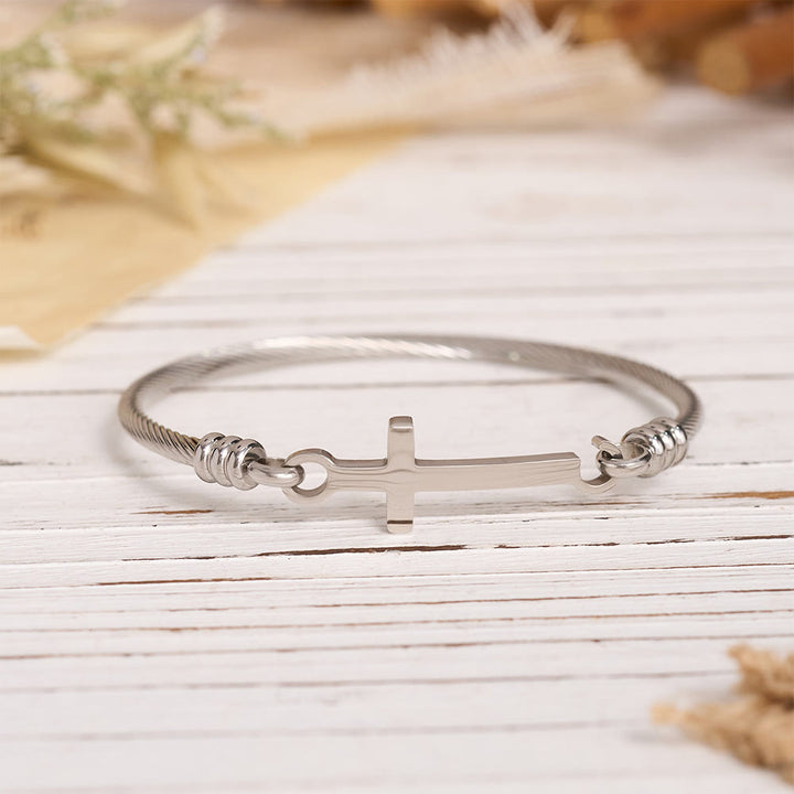Christianartworkshop Bracelet jonc torsadé avec fermoir à barre transversale polie : un symbole de grâce rédemptrice sacrée - image 10