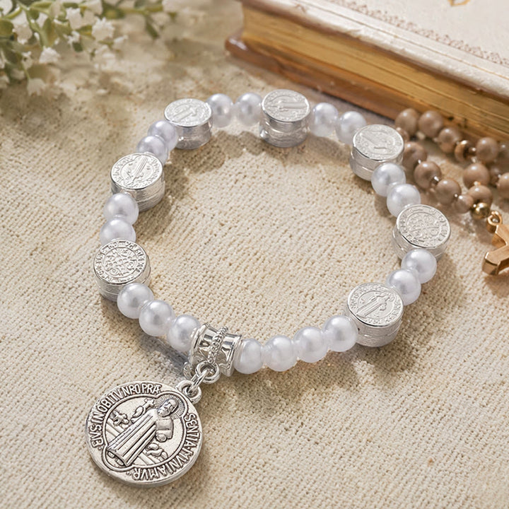 Christianartworkshop Bracelet extensible à perles avec médaille de saint Benoît gravée en deux couleurs : un symbole de protection sacrée - Argent - image 4
