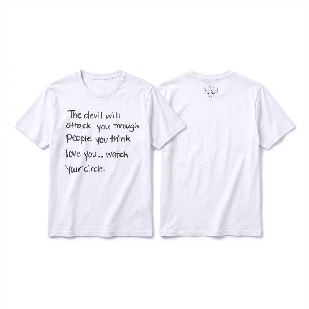 Christianartworkshop T-shirt premium à manches courtes « Le diable vous attaquera par le biais de ceux que vous croyez vous aimer » - Blanc - 2XL - image 8
