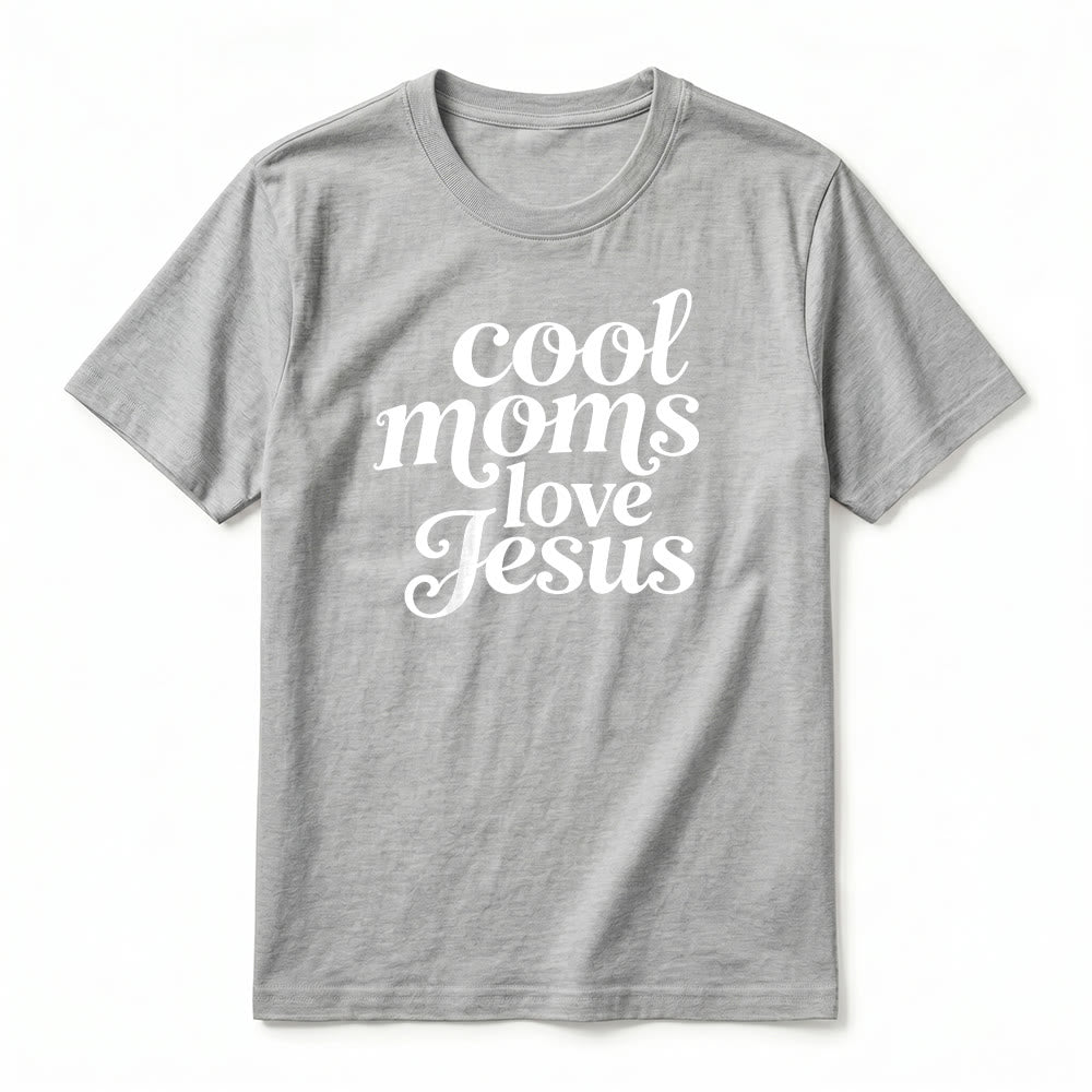 Christianartworkshop T-shirt premium à manches courtes imprimé recto verso « Les mamans cool aiment Jésus » - image 17