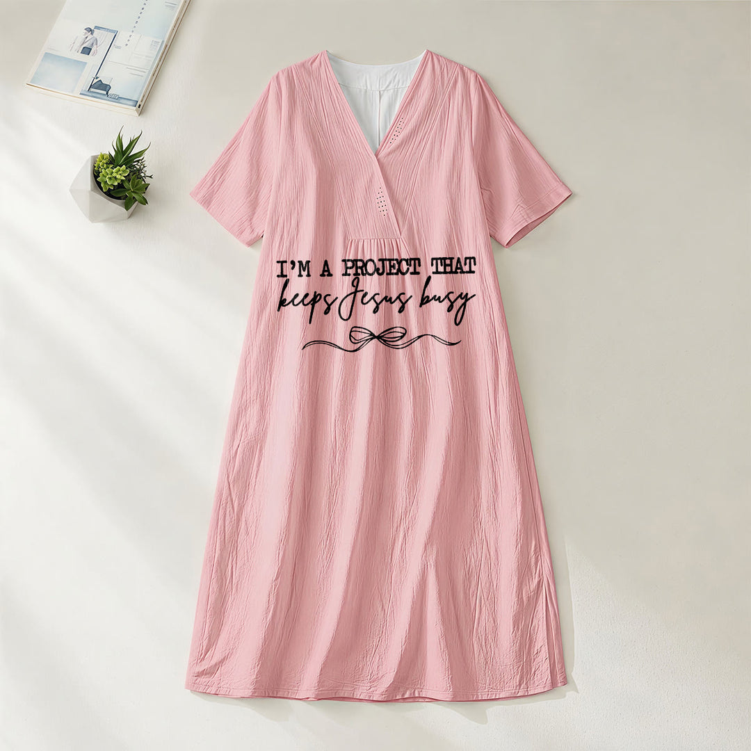 Robe midi à manches courtes et col en V avec détail nœud, Christianartworkshop « Je suis un projet qui occupe Jésus ». - Rose - 4XL - image 4