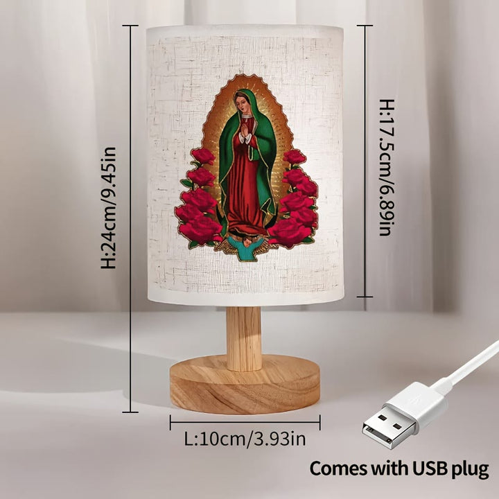 Christianartworkshop Lampe de table Notre-Dame de Guadalupe avec pied en bois naturel et abat-jour en tissu : symbole de douces bénédictions nocturnes - image 4