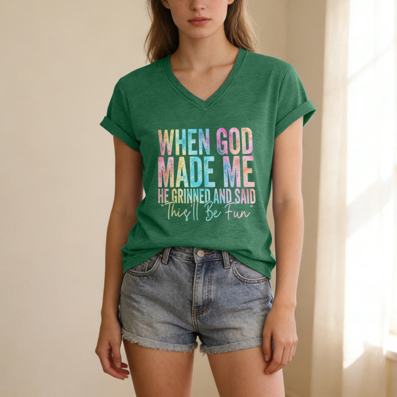 Christianartworkshop T-shirt décontracté à col en V avec dégradé de couleurs « Quand Dieu m'a créé » - image 19
