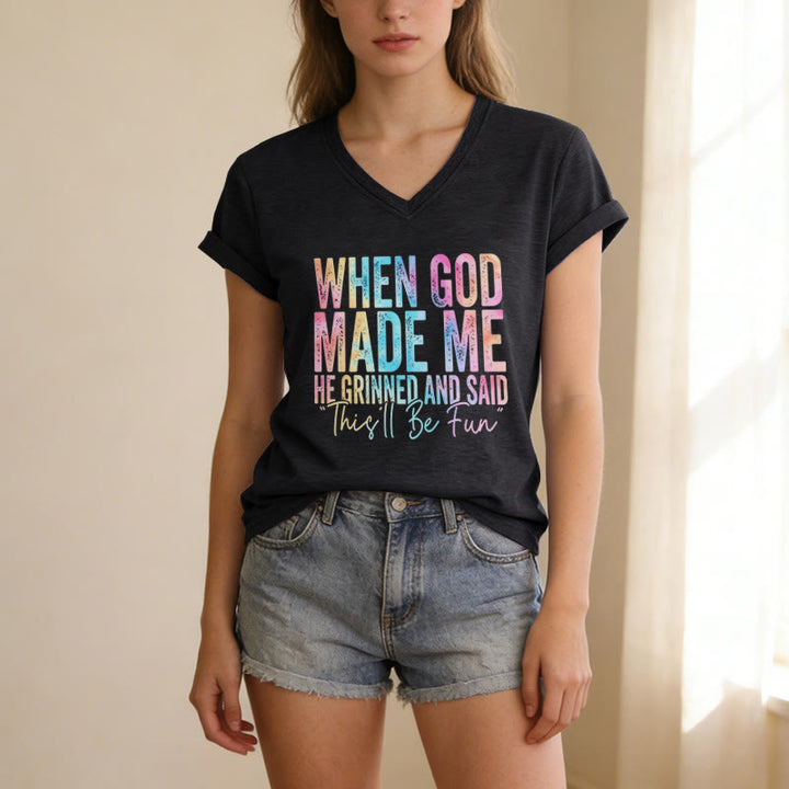 Christianartworkshop T-shirt décontracté à col en V avec dégradé de couleurs « Quand Dieu m'a créé » - image 5