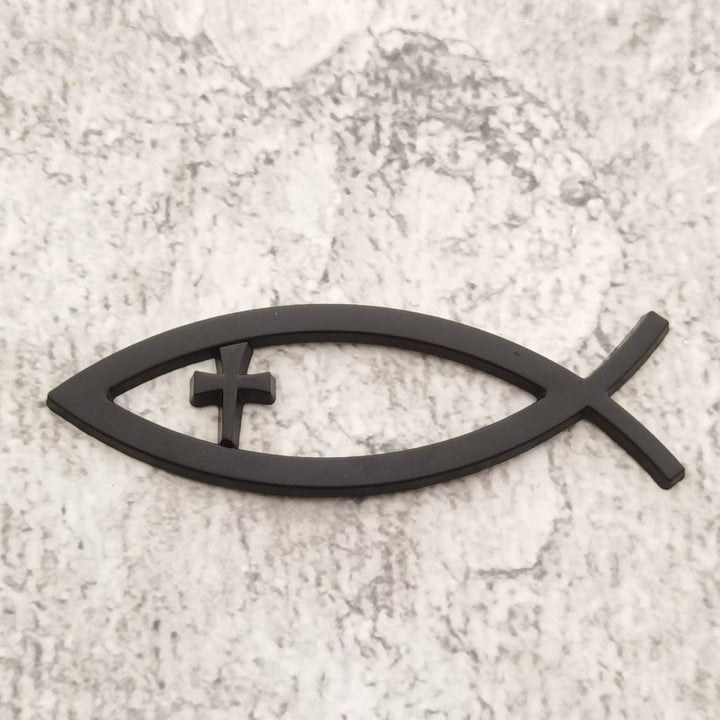 Christianartworkshop Autocollant de voiture Croix encastrée avec cadre en forme de poisson creux Ichthys : Symbole de foi inébranlable et de protection du voyage - Noir - image 3