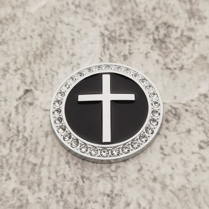 Christianartworkshop Autocollant de voiture en forme de croix circulaire en relief ornée de strass : symbole de grâce divine et de protection tout au long du voyage - Argent et noir - image 1