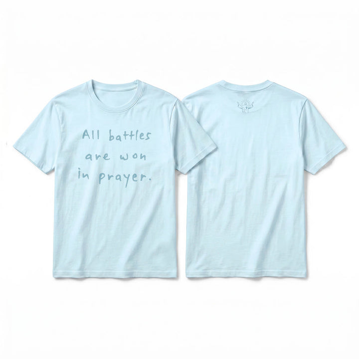 Christianartworkshop T-shirt premium à manches courtes « Toutes les batailles se gagnent par la prière » (affirmation de foi) - Bleu - 2XL - image 16