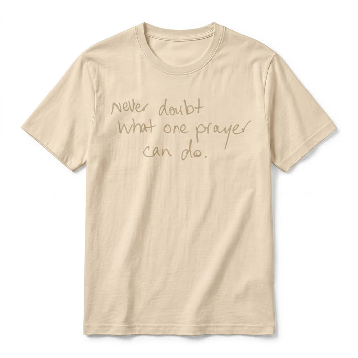Christianartworkshop T-shirt premium à manches courtes « Ne doutez jamais du pouvoir d'une prière » - image 17