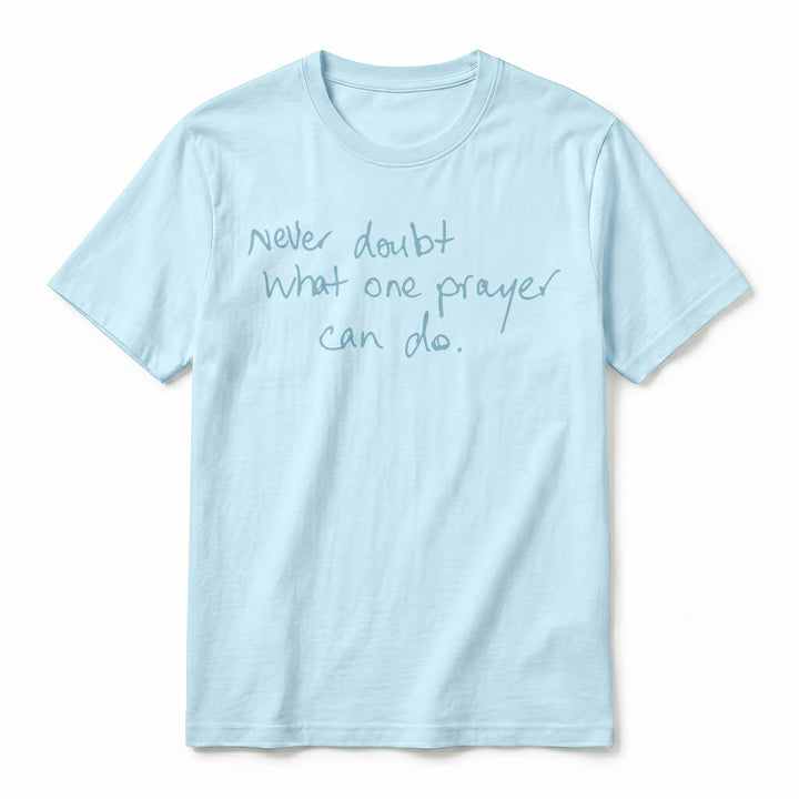 Christianartworkshop T-shirt premium à manches courtes « Ne doutez jamais du pouvoir d'une prière » - image 20
