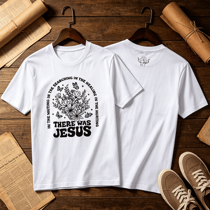 Christianartworkshop T-shirt premium à manches courtes « Il y avait Jésus » à motif floral et papillon - image 0